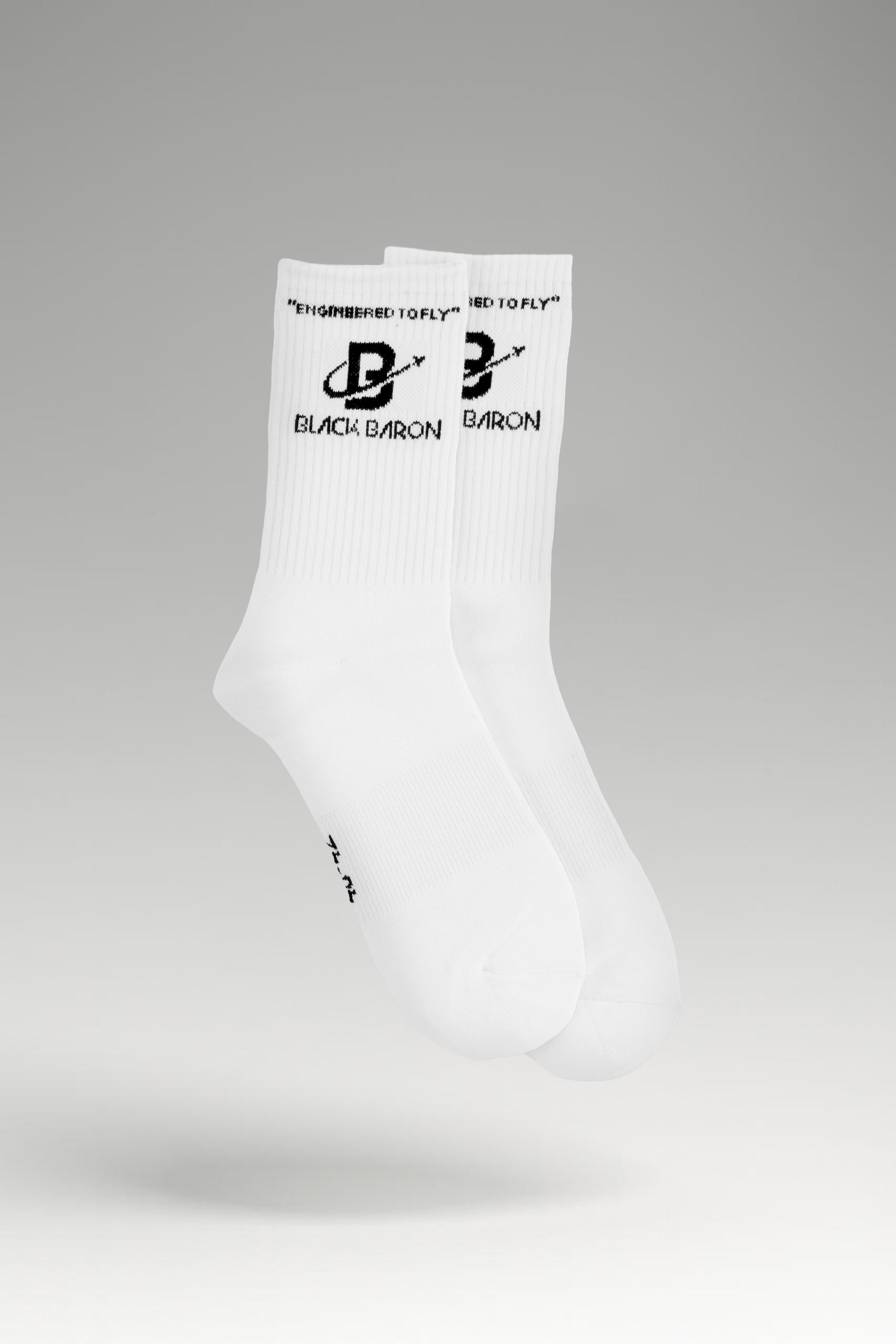 Low Crew White Socks